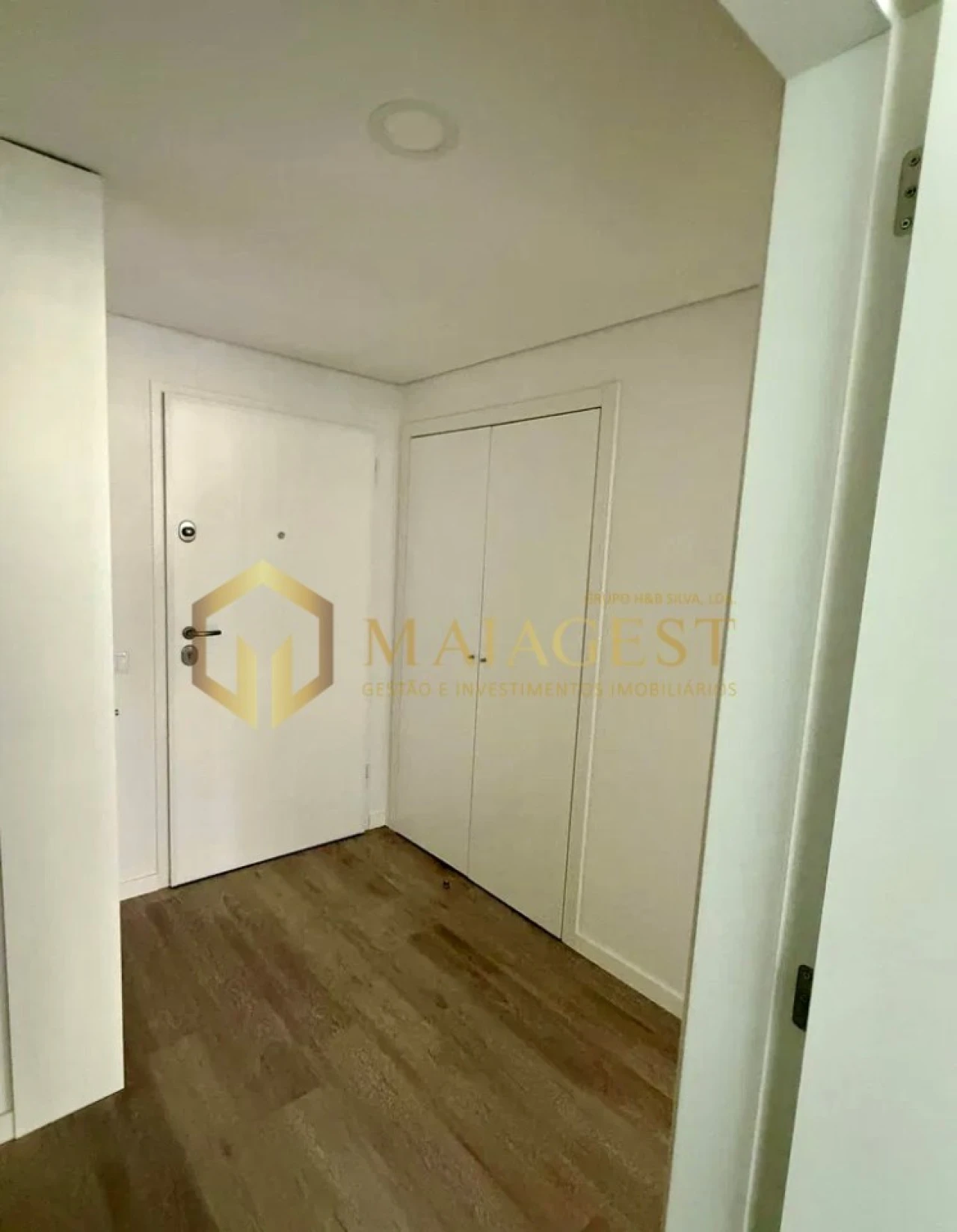 Apartamento T1 para Arrendamento em Santa Marinha e São Pedro da Afurada Foto 14