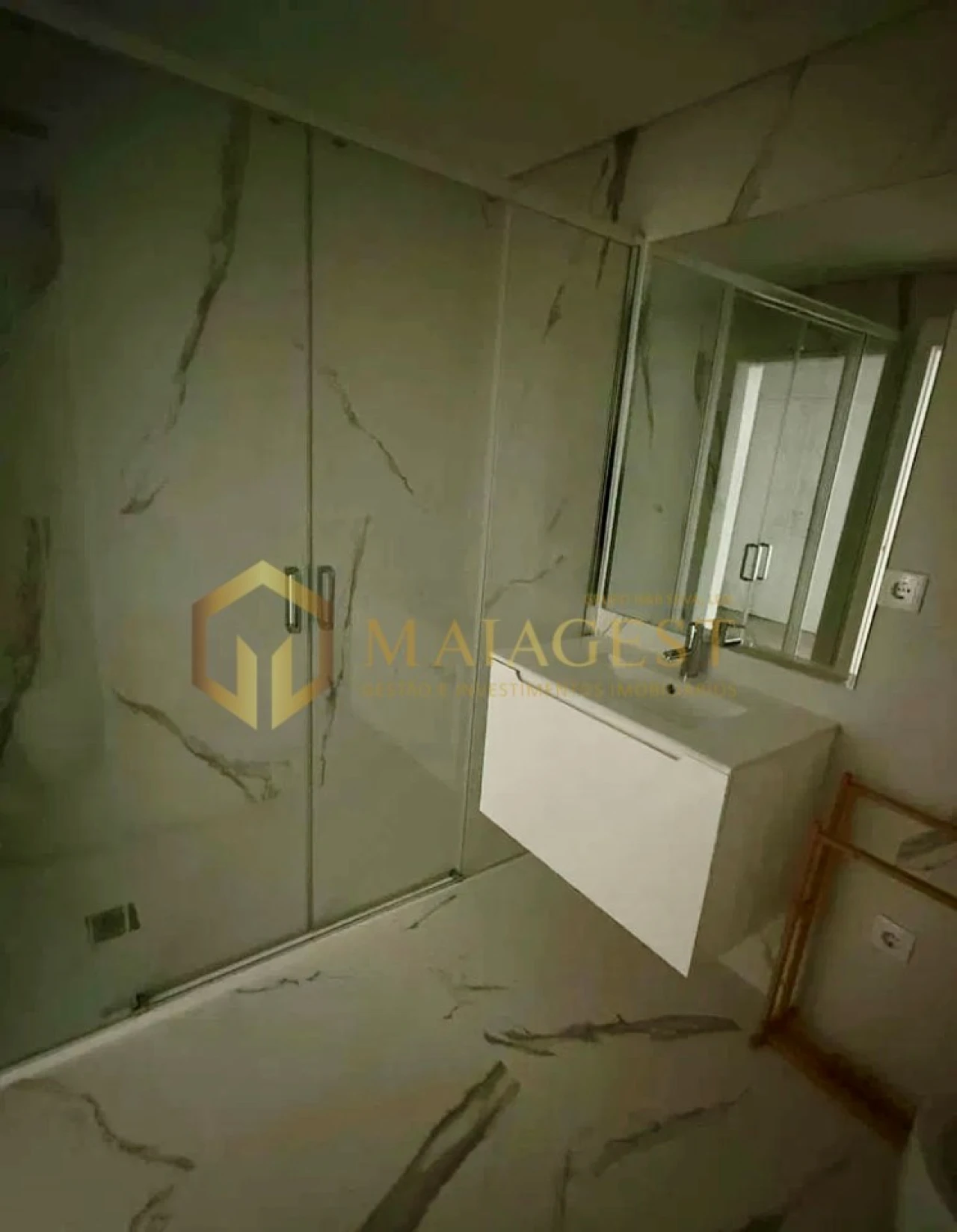 Apartamento T1 para Arrendamento em Santa Marinha e São Pedro da Afurada Foto 24