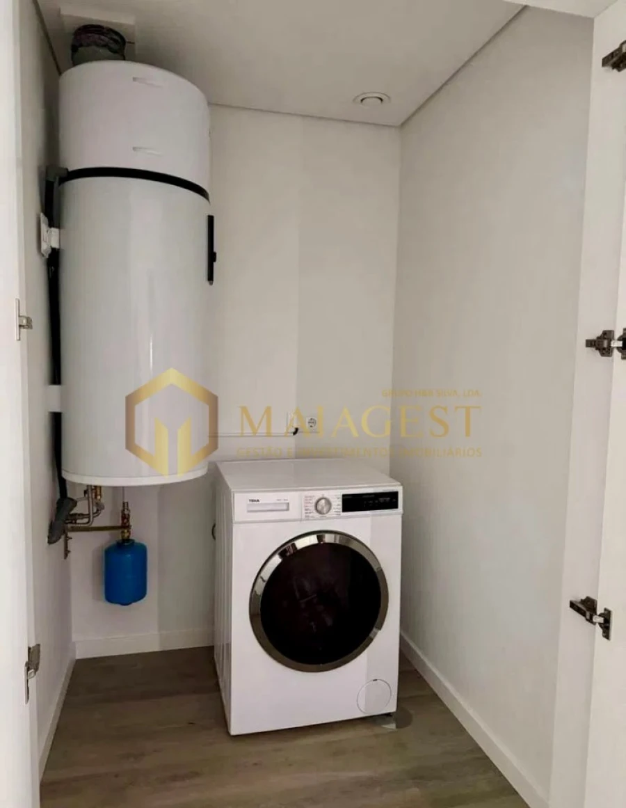 Apartamento T1 para Arrendamento em Santa Marinha e São Pedro da Afurada Foto 10