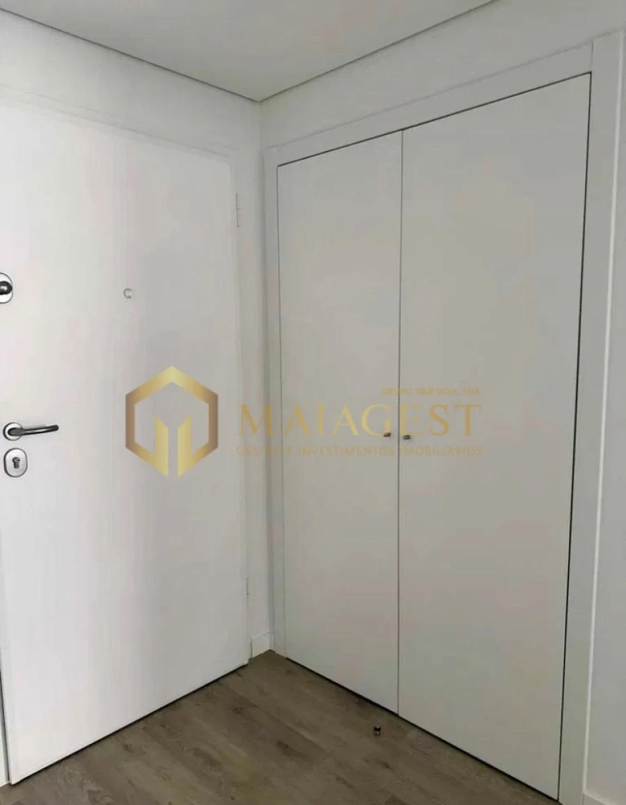 Apartamento T1 para Arrendamento em Santa Marinha e São Pedro da Afurada Foto 12