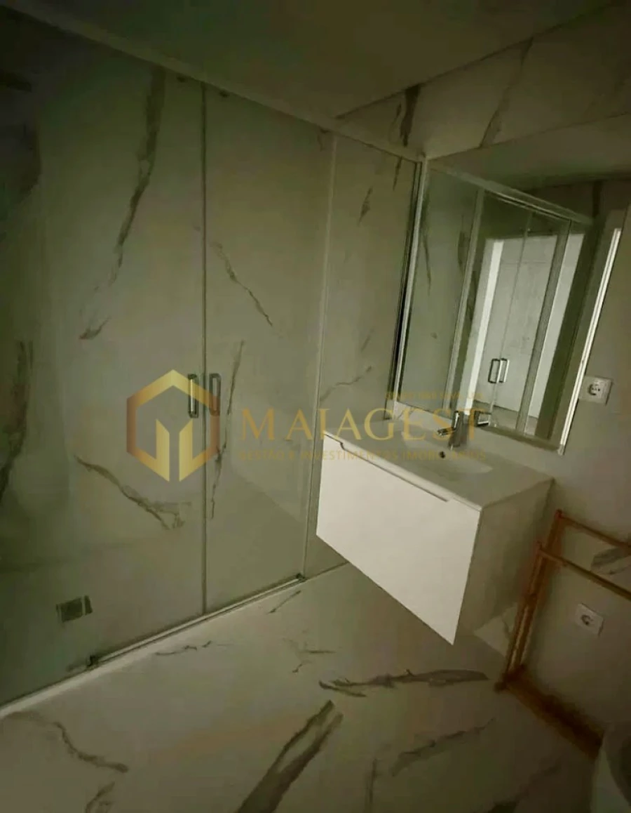 Apartamento T1 para Arrendamento em Santa Marinha e São Pedro da Afurada Foto 24