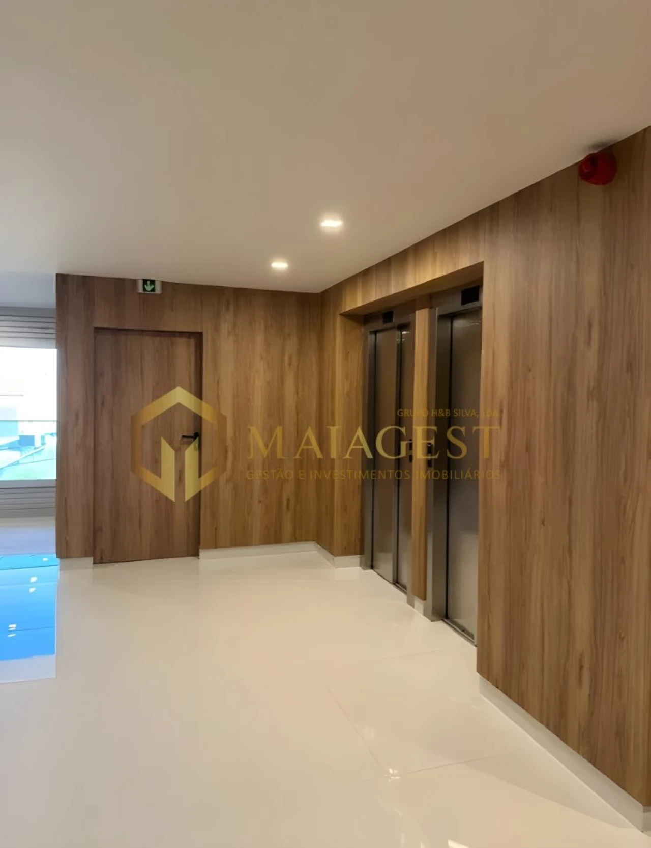 Apartamento T1 para Arrendamento em Madalena Foto 11