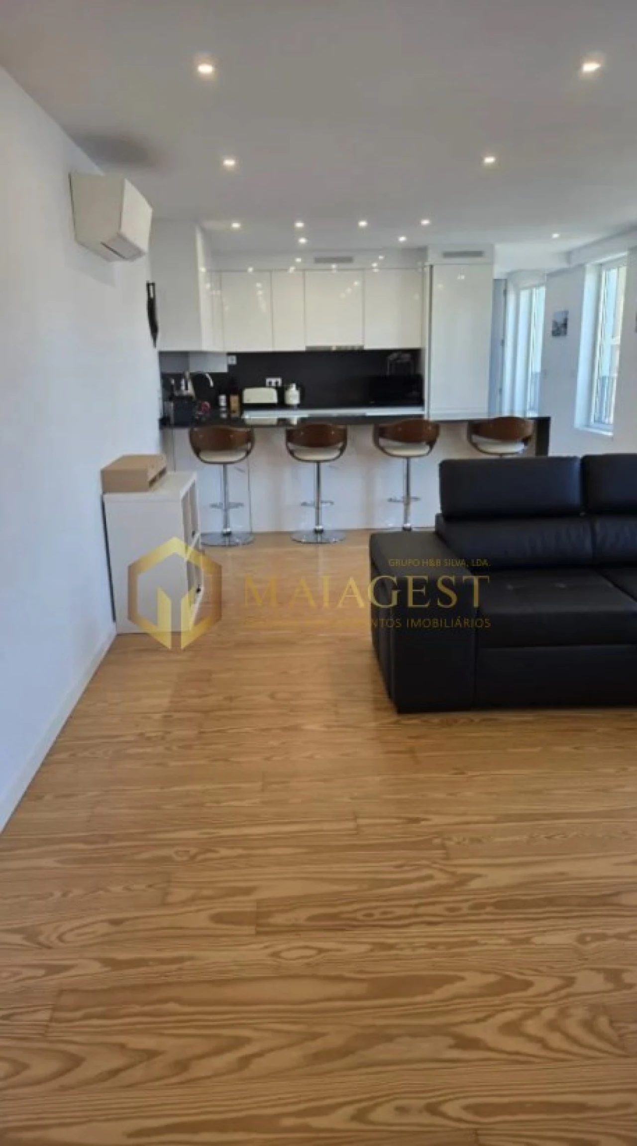 Apartamento T1 para Arrendamento em Santa Marinha e São Pedro da Afurada Foto 5