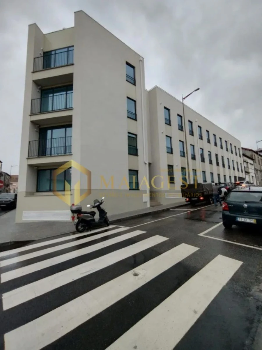 Apartamento T1 para Arrendamento em Santa Marinha e São Pedro da Afurada Foto 38