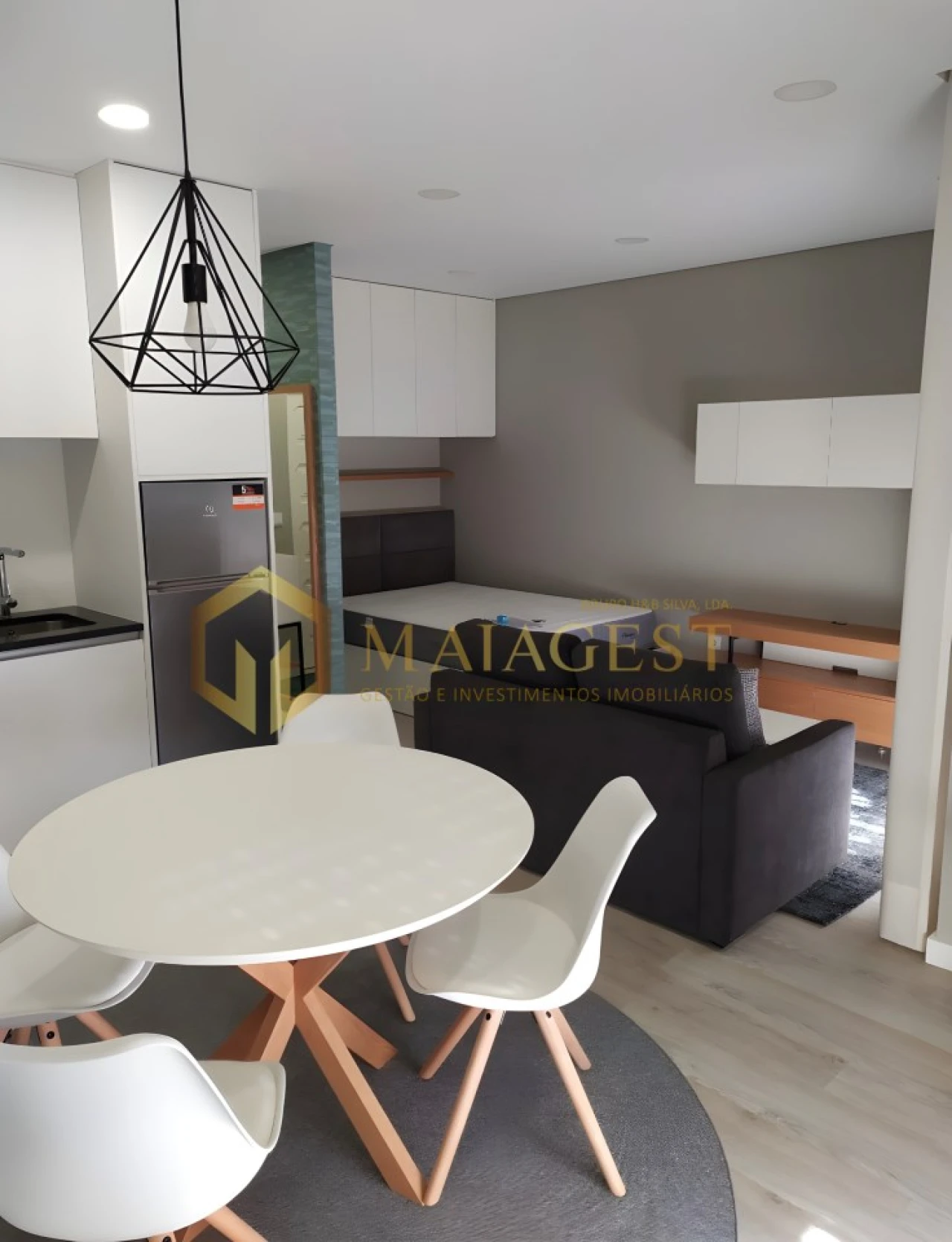 Apartamento T1 para Arrendamento em Paranhos Foto 1