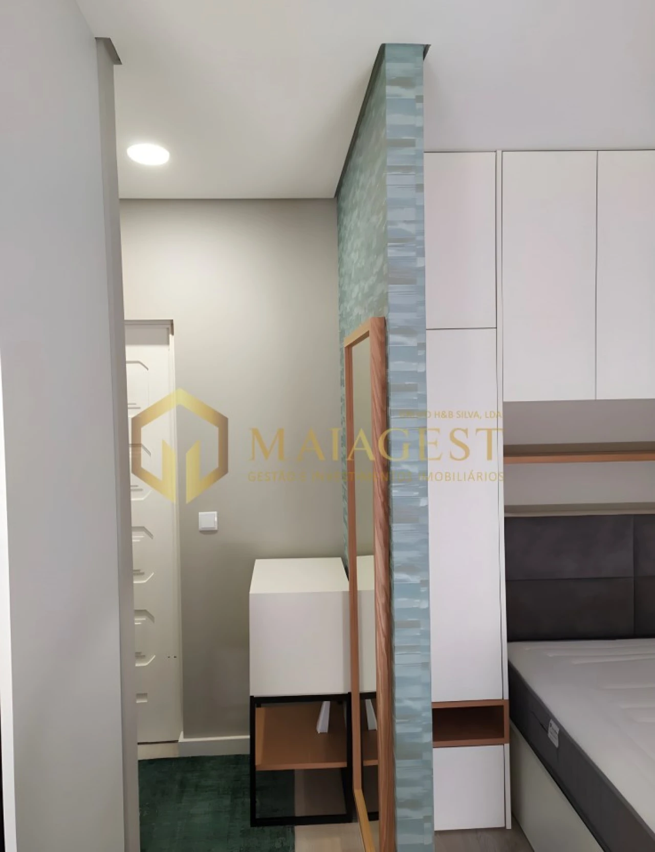 Apartamento T1 para Arrendamento em Paranhos Foto 4