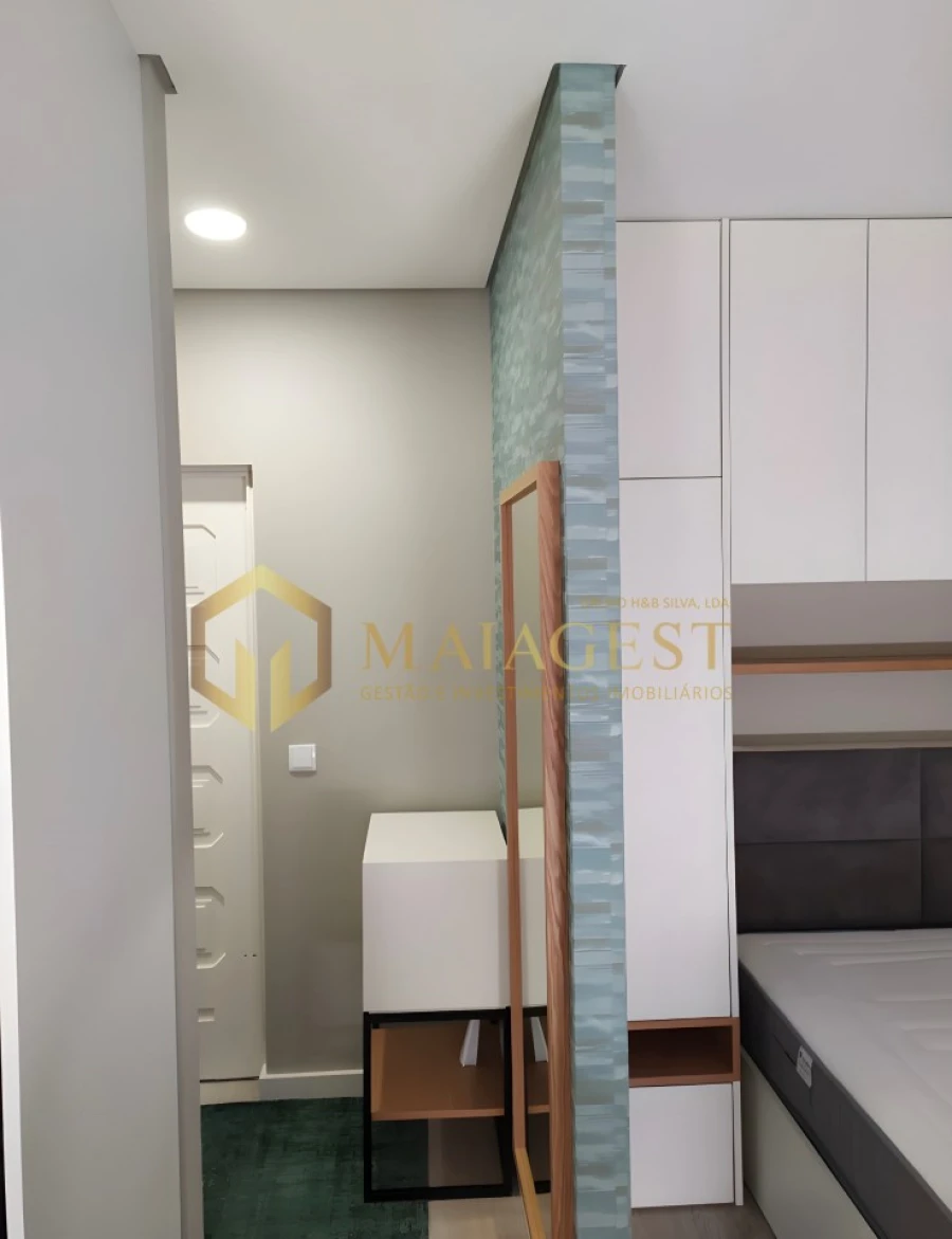 Apartamento T1 para Arrendamento em Paranhos Foto 4