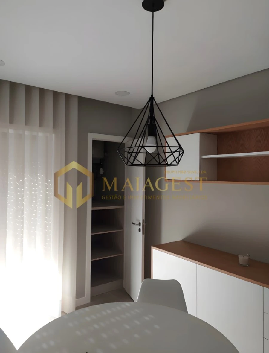 Apartamento T1 para Arrendamento em Paranhos Foto 10