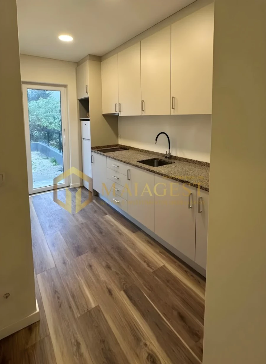 Apartamento T1 para Arrendamento em Bonfim Foto 6