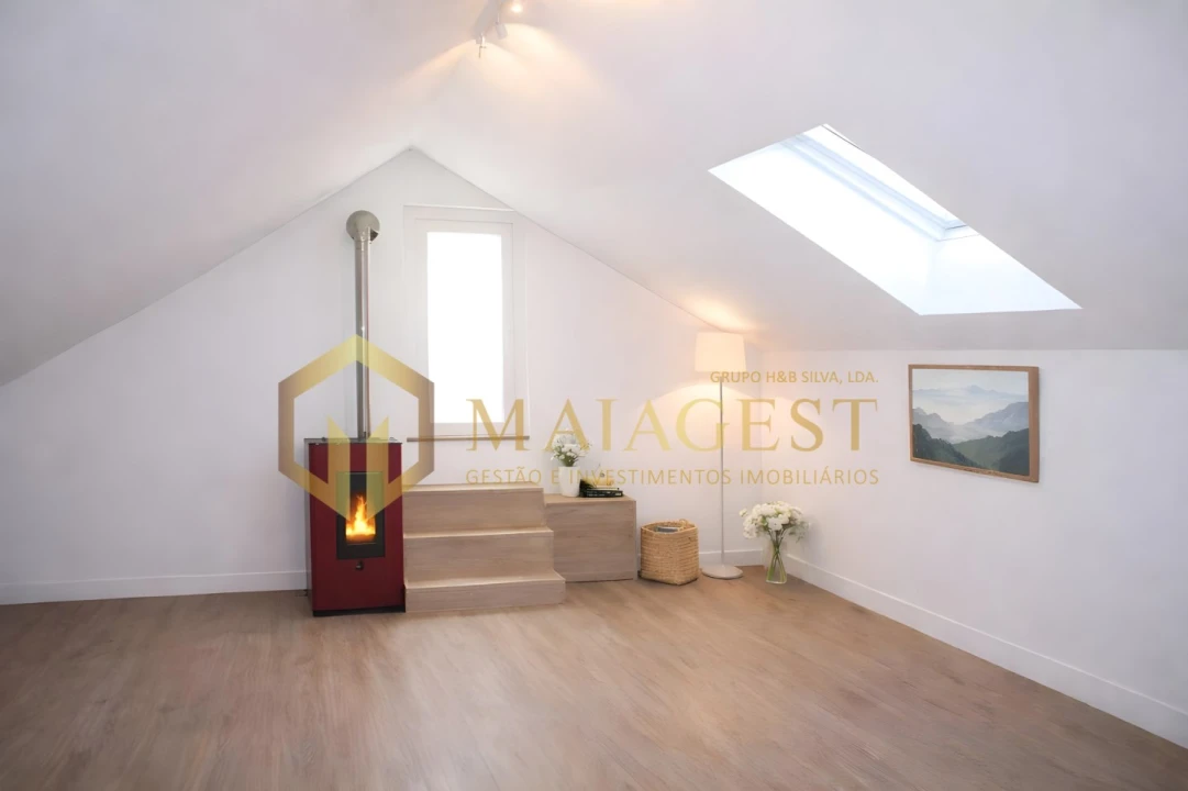 Moradia T1 para Venda em Paranhos Foto 5