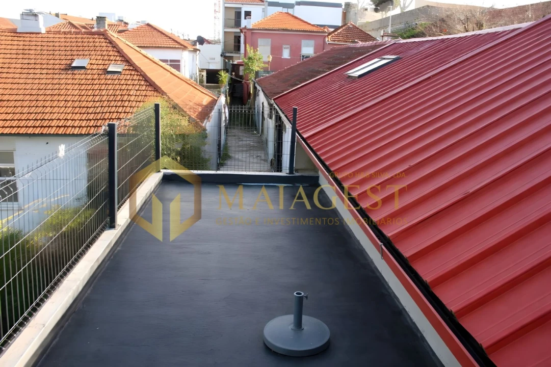 Moradia T1 para Venda em Paranhos Foto 8