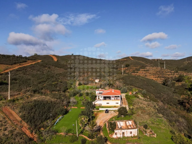 Quinta T4 para Venda em Silves