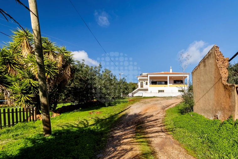 Quinta T4 para Venda em Silves Foto 40