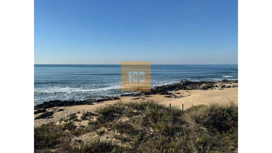 Apartamento T1 para Venda em Gulpilhares e Valadares Foto 34