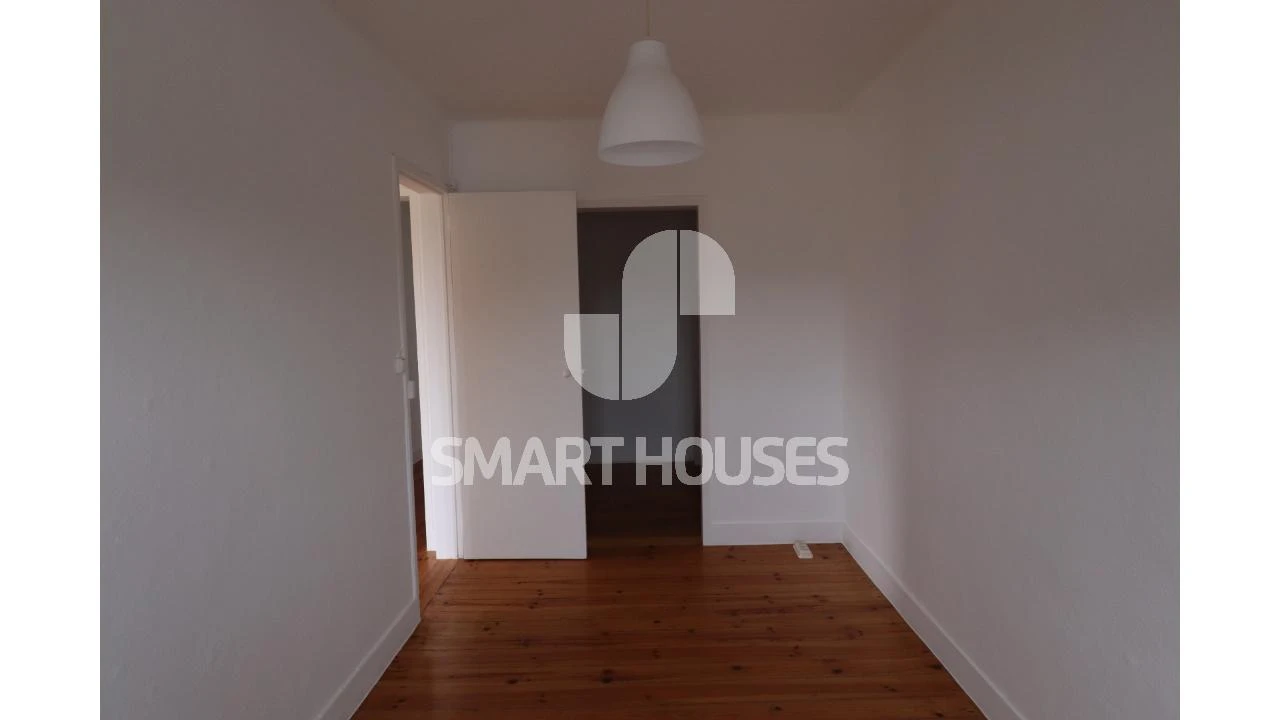 Moradia T4 para Arrendamento em Arganil Foto 9