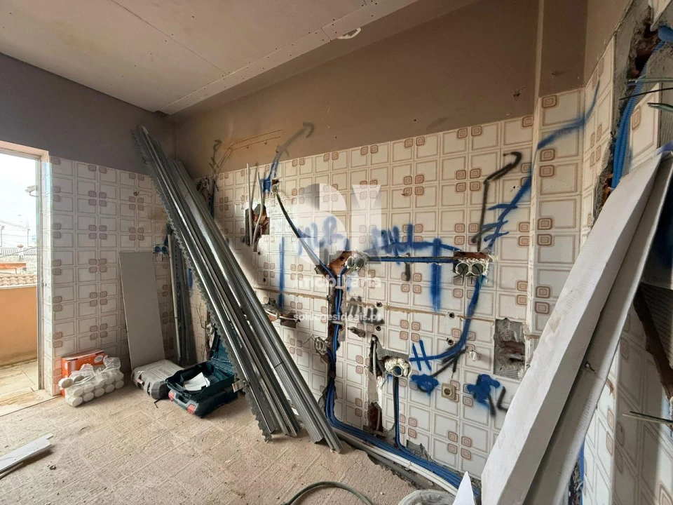 Apartamento T2 para Venda em Abraveses Foto 21