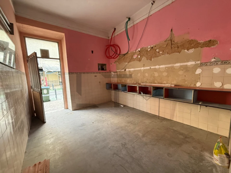 Loja para Venda em São Domingos de Benfica Foto 6