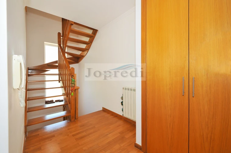 Moradia T4 para Venda em São Domingos de Rana Foto 23