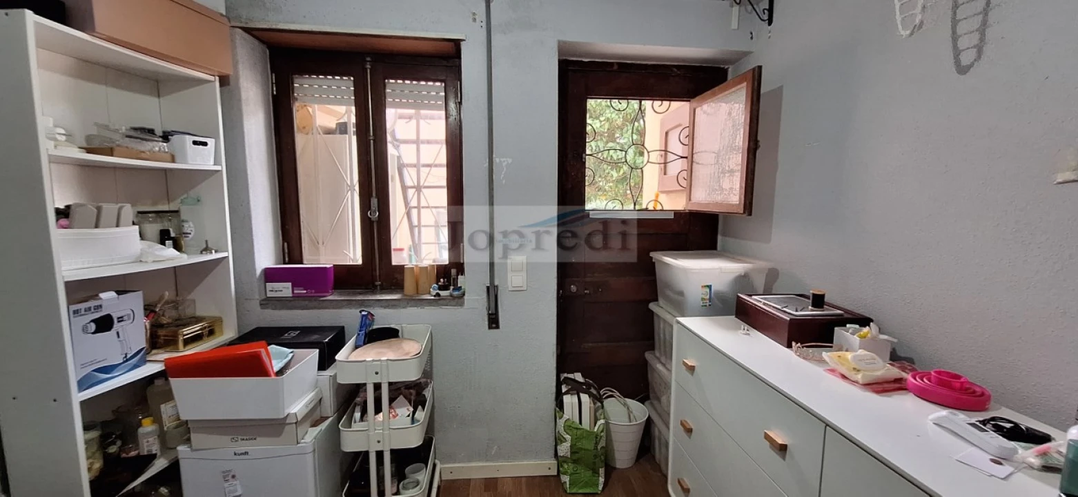 Moradia T2 para Venda em São Domingos de Rana Foto 19