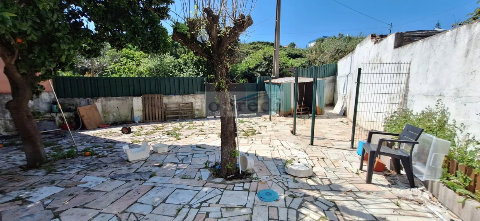 Moradia T2 para Venda em São Domingos de Rana Foto 2