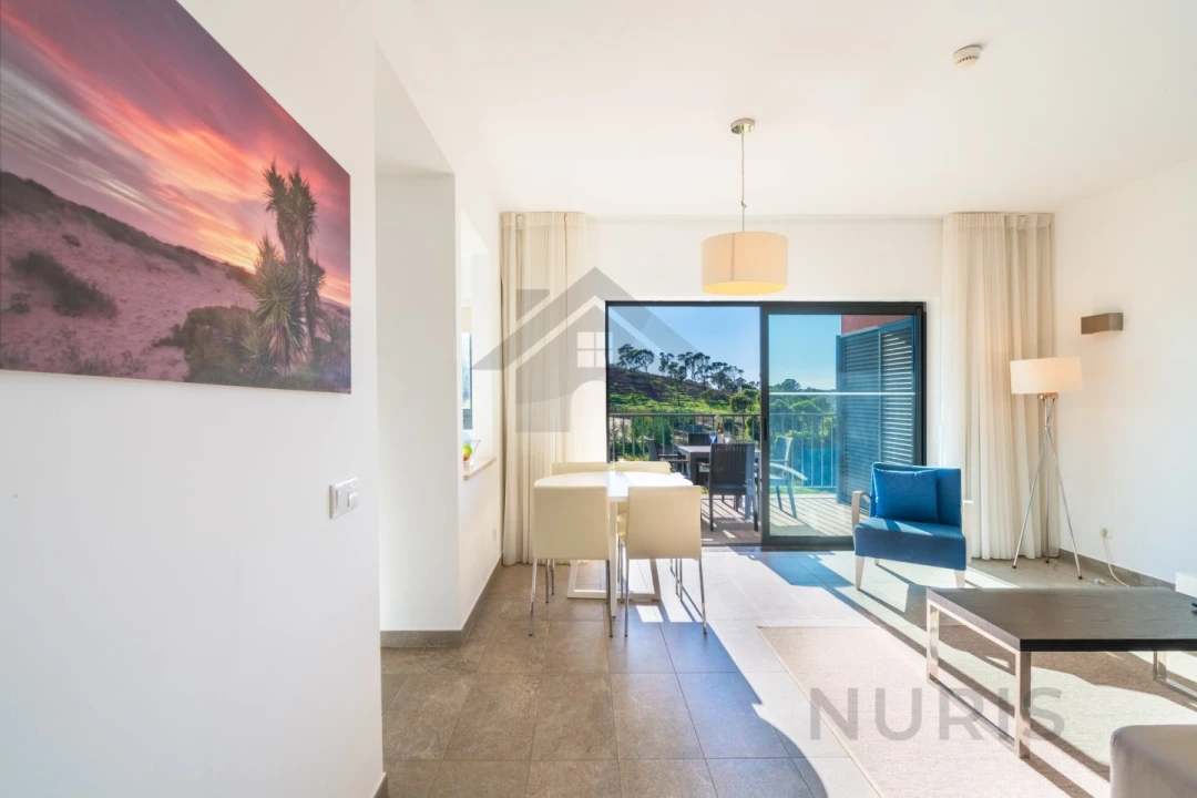 Apartamento T1 para Venda em Mexilhoeira Grande Foto 3