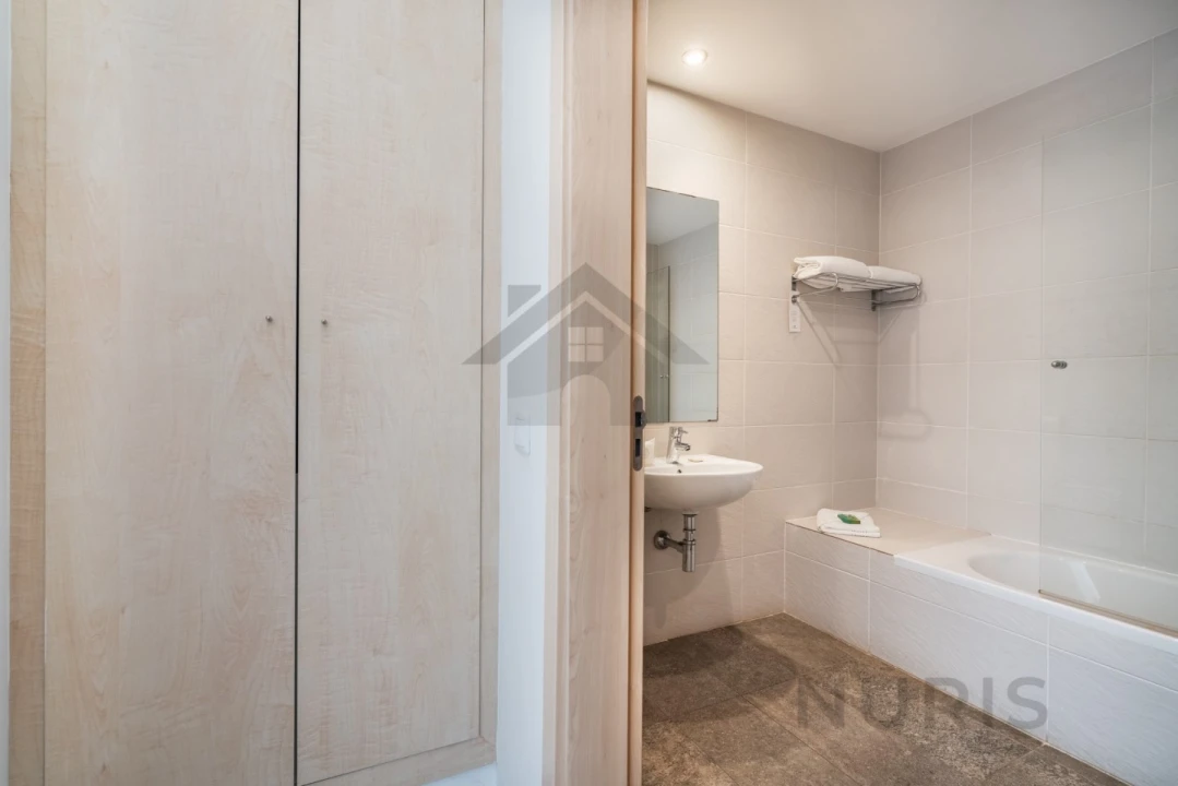 Apartamento T1 para Venda em Mexilhoeira Grande Foto 22