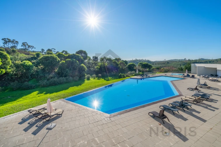 Apartamento T1 para Venda em Mexilhoeira Grande Foto 1