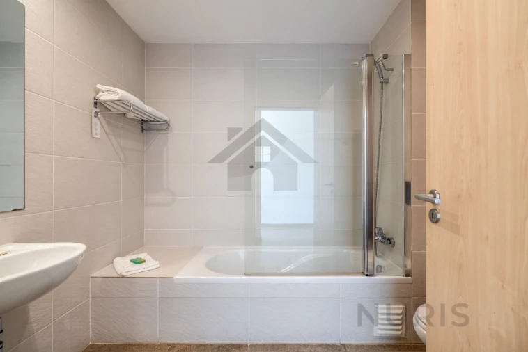 Apartamento T1 para Venda em Mexilhoeira Grande Foto 21