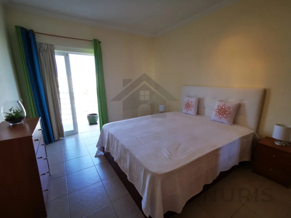 Apartamento T1 para Arrendamento em Portimão Foto 7