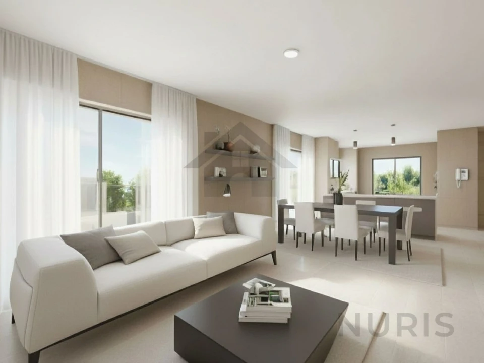 Apartamento T2 para Venda em Alvor Foto 5