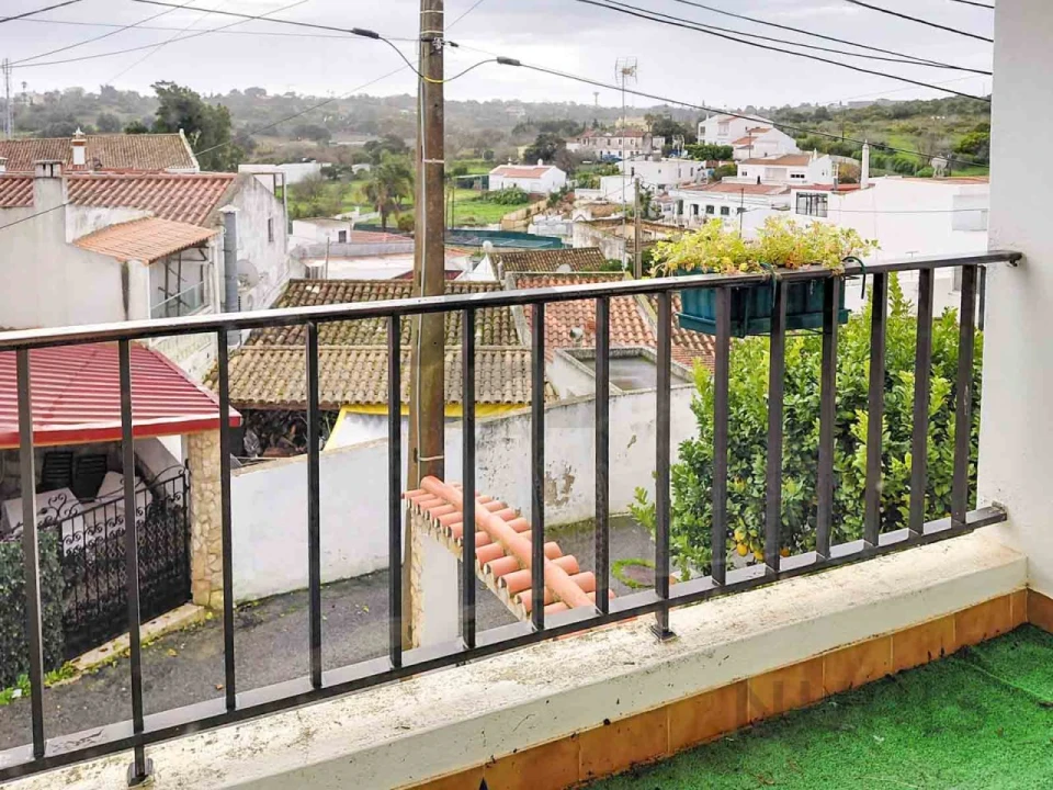 Moradia T1 para Arrendamento em Luz Foto 17