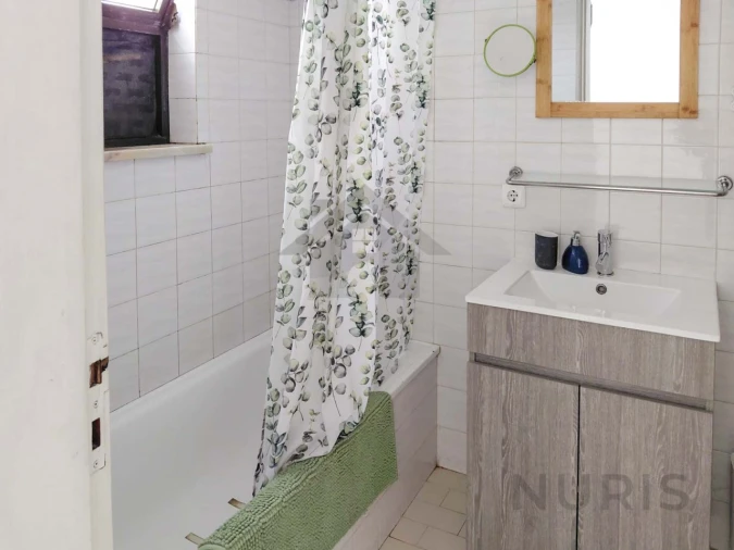 Moradia T1 para Arrendamento em Luz Foto 15