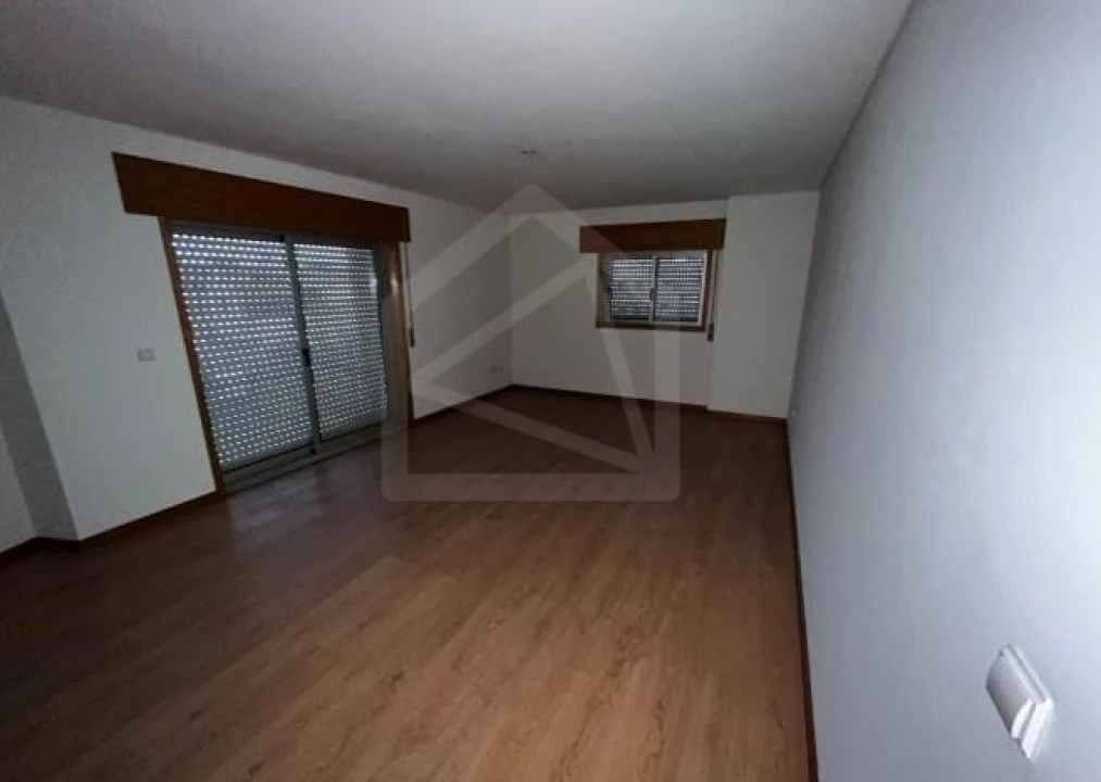 Apartamento T3 para Venda em Bonfim Foto 8