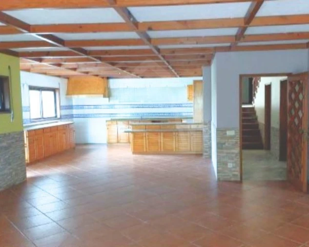 Moradia T5 para Venda em Ruivães e Novais Foto 2