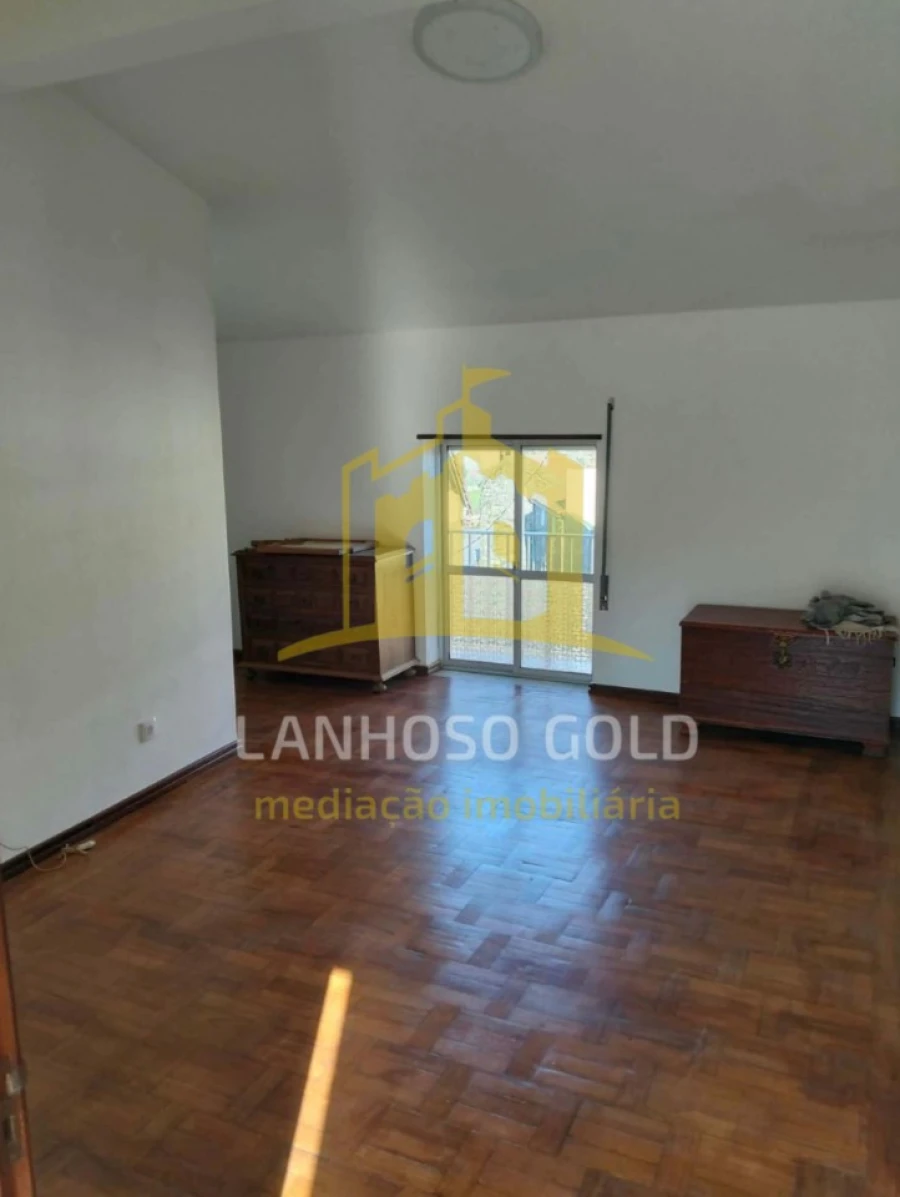 Moradia T2 para Venda em Boticas e Granja Foto 7