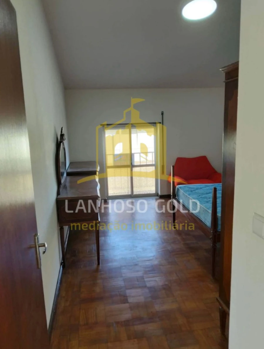 Moradia T2 para Venda em Boticas e Granja Foto 8