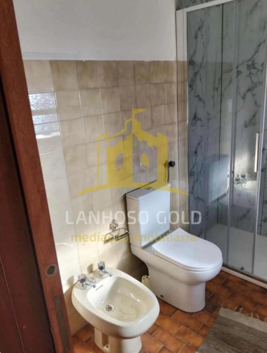 Moradia T2 para Venda em Boticas e Granja Foto 10