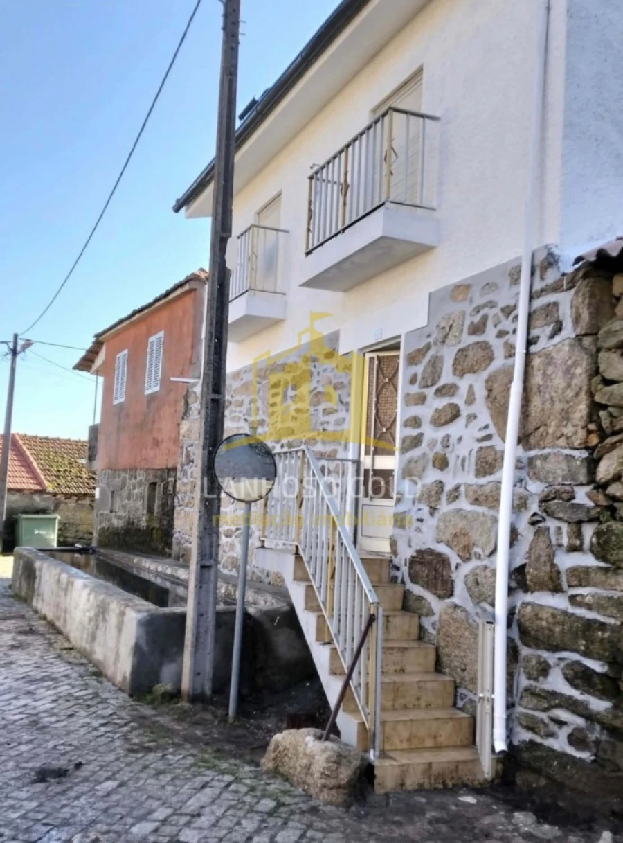 Moradia T2 para Venda em Boticas e Granja Foto 11