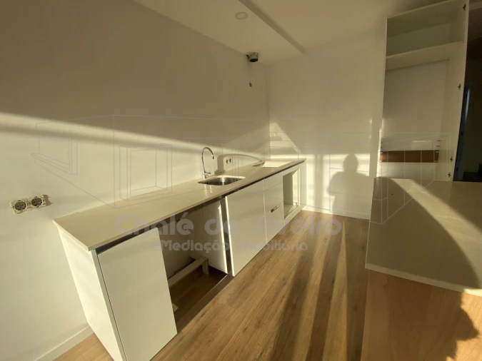 Apartamento T2 para Venda em Gafanha da Nazaré Foto 6