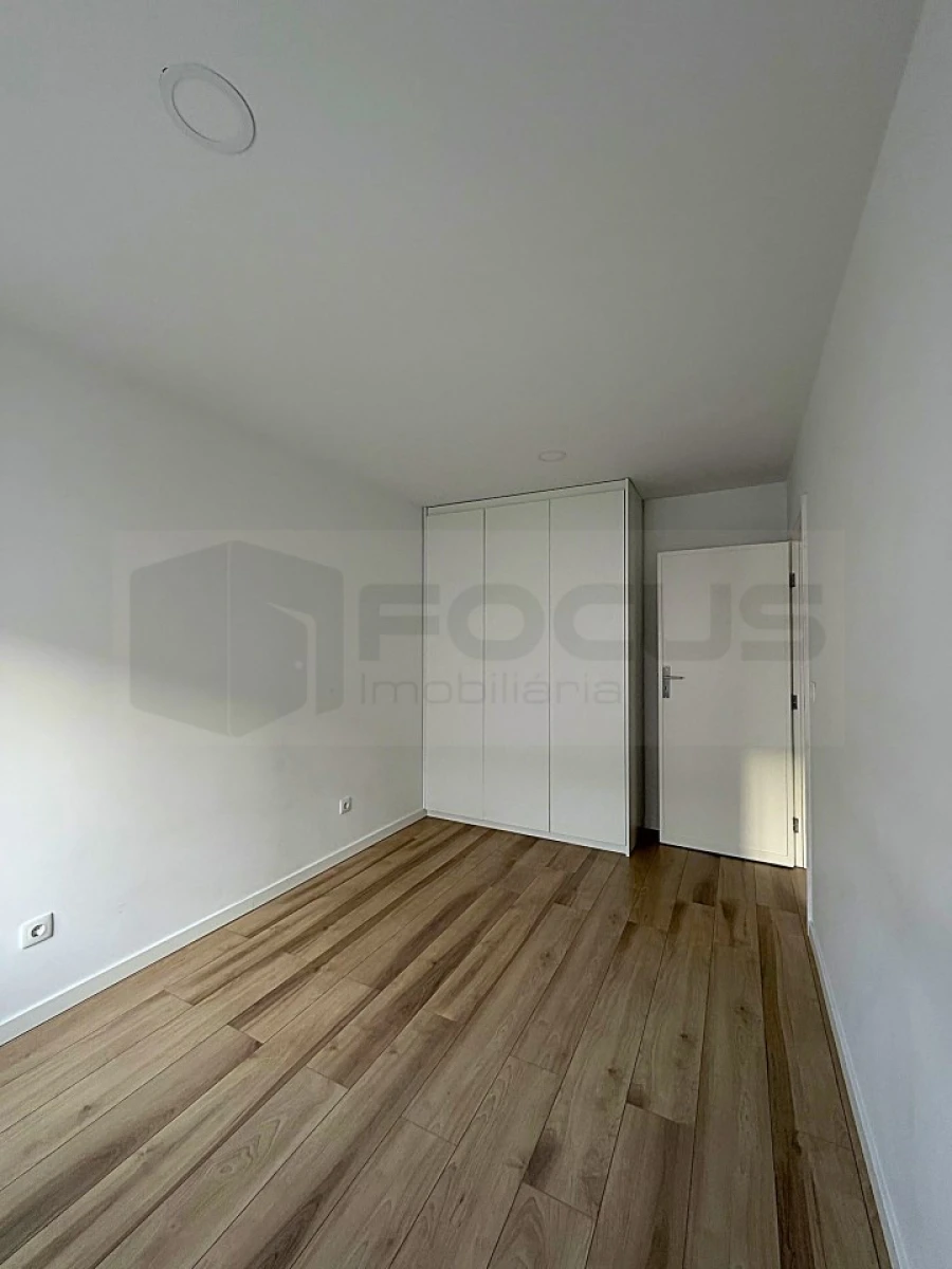 Apartamento T2 para Venda em Esgueira Foto 11