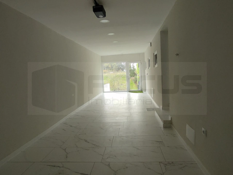 Moradia T4 para Venda em Oliveirinha Foto 36