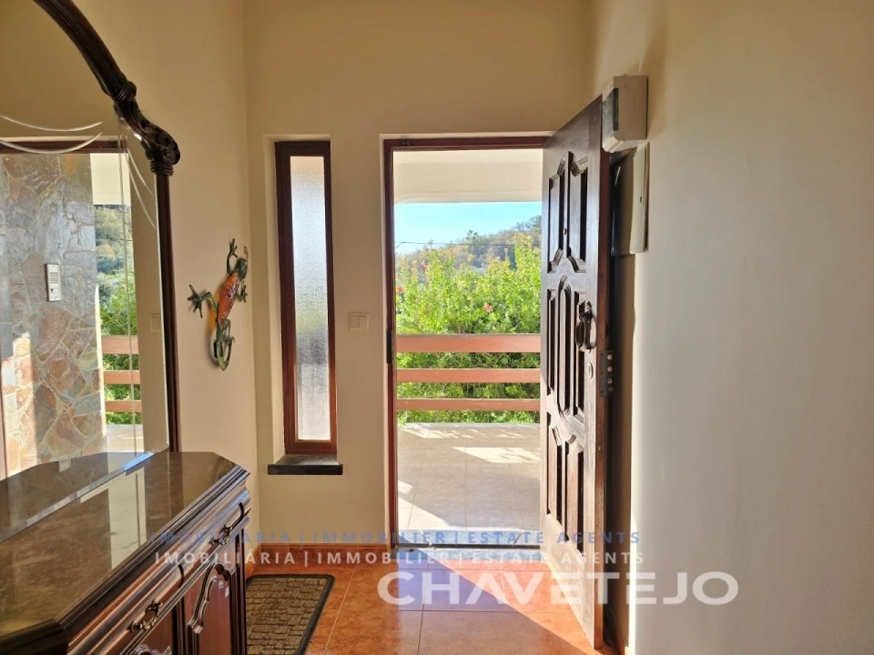 Moradia T4 para Venda em Areias e Pias Foto 7