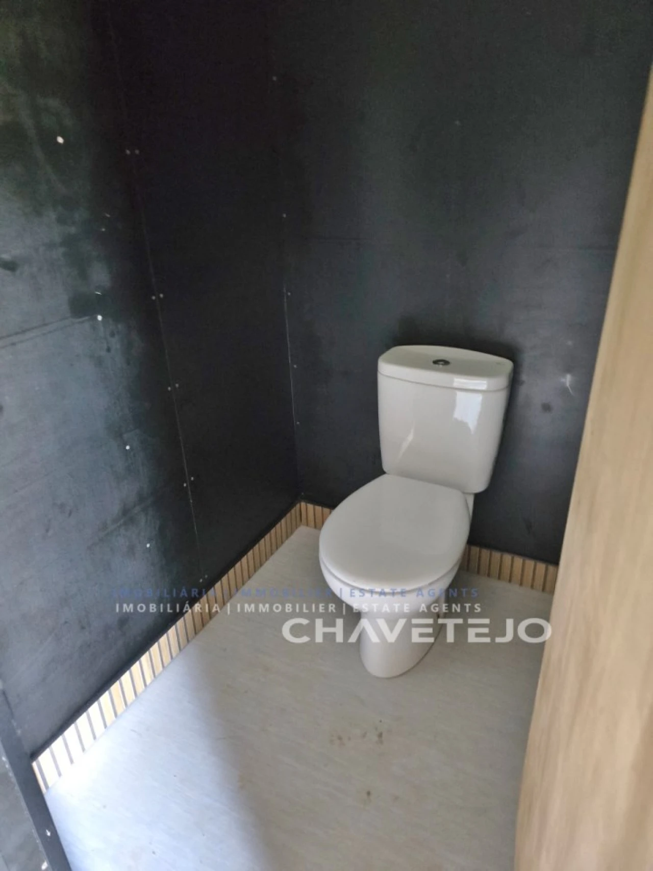 Moradia T4 para Venda em Areias e Pias Foto 50