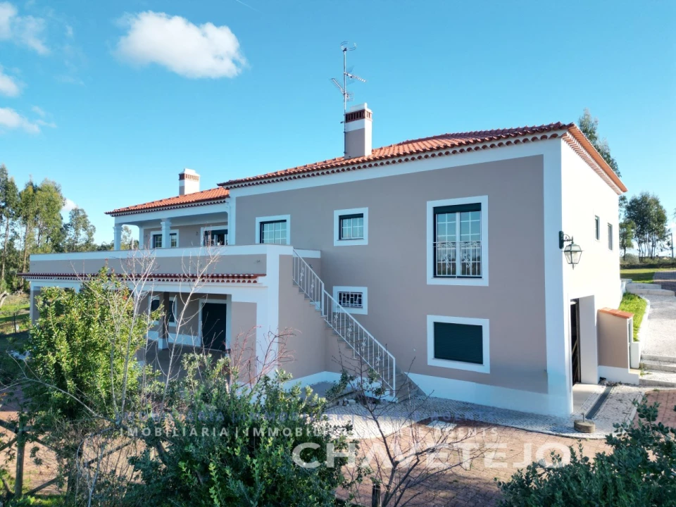 Moradia T3 para Venda em Martinchel Foto 5