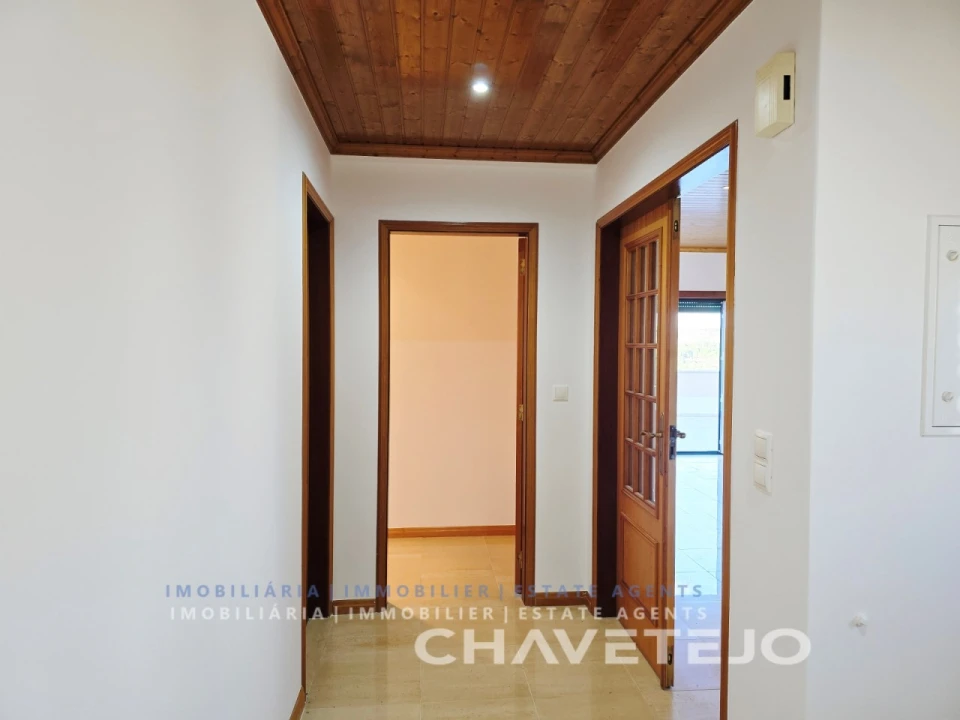 Moradia T3 para Venda em Martinchel Foto 7