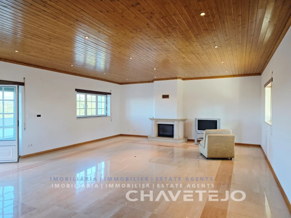 Moradia T3 para Venda em Martinchel Foto 8