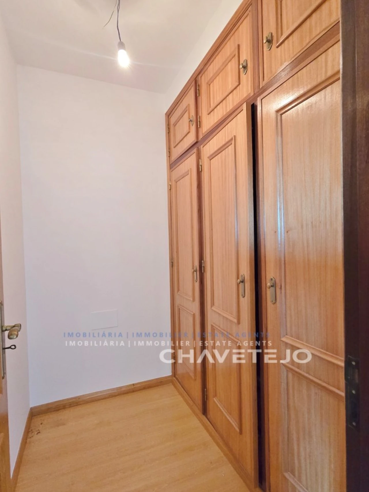 Moradia T3 para Venda em Martinchel Foto 36