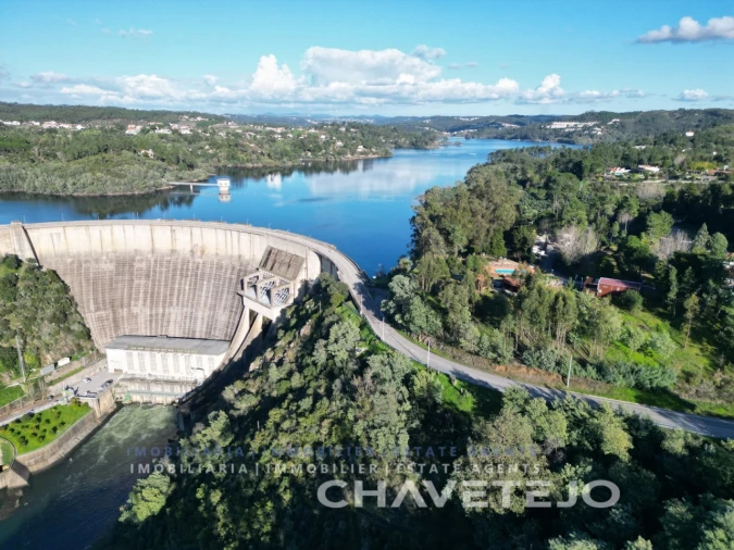 Moradia T3 para Venda em Martinchel Foto 4