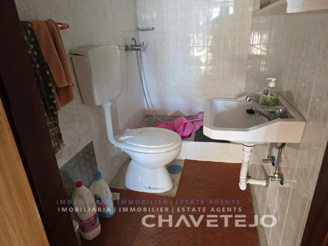 Moradia T3 para Venda em Martinchel Foto 41