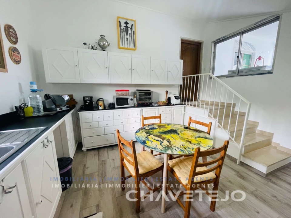 Moradia T4 para Venda em Pussos São Pedro Foto 3